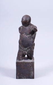 Waldemar Otto (1929 in Petrikau)
"Sockeltorso I", 1984, Bronze, weiß patiniert, monogr. "W", num. 12/12 und dat. "84", H ca. 37cm
