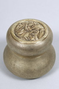 Oblatendose, Silber, 84 Zolotnik, vergoldet, Sazikov, Moskau, um 1870/80, H 7,2cm