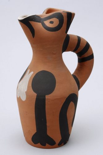 Pablo Ruiz Picasso (1881, Málaga, Spanien - 1973, Mougins, Frankreich), "Yan Pitcher", H: 25,5cm